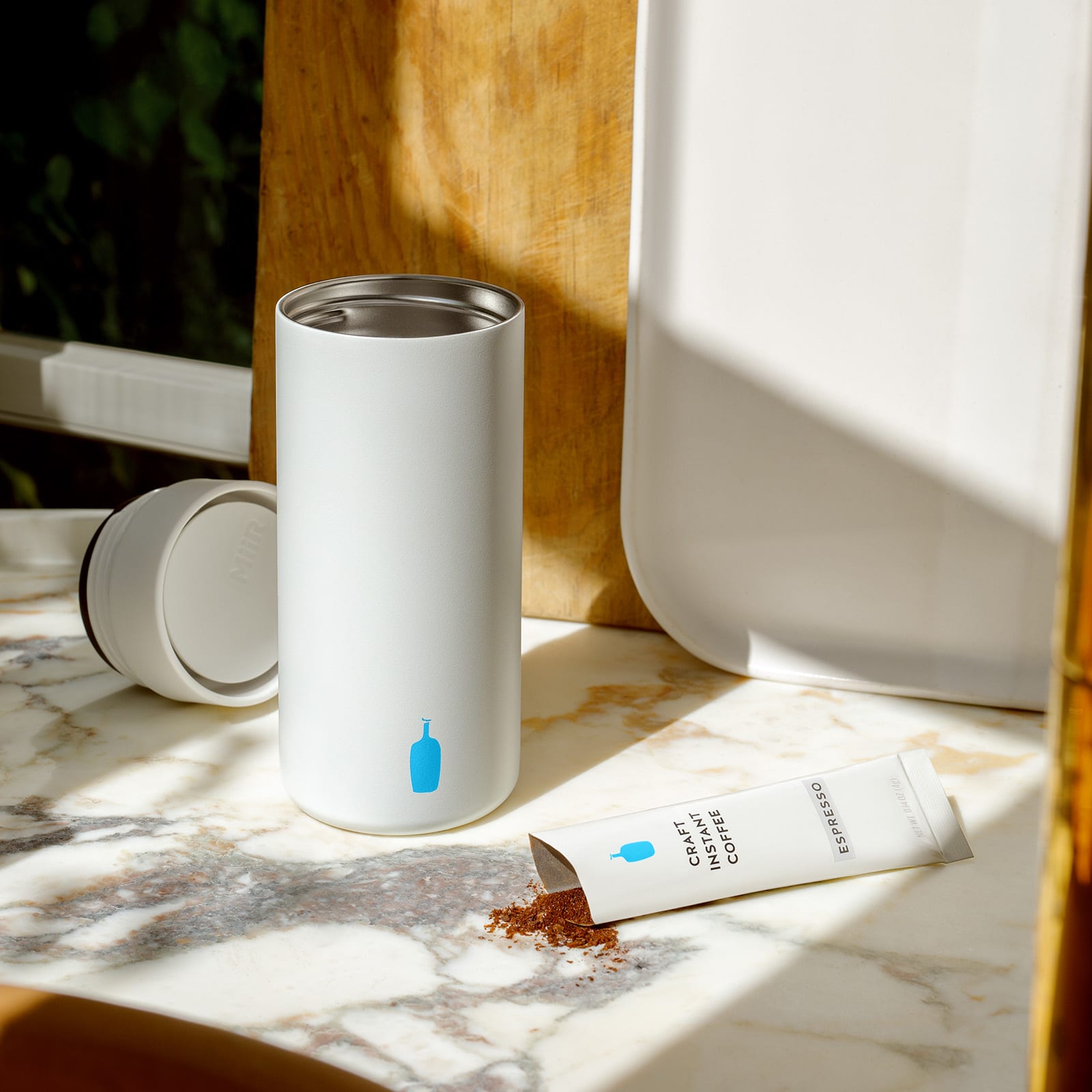 MiiR 360 Traveler in White